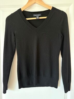 Banana Republic Merino V-Neck Sweater